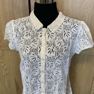 Van Heusen Studio Lace Blouse Women Button Front Floral Sheer buttons Top Collar